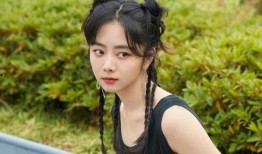 谭松韵妈妈最新爆料,揭秘娱乐圈内幕，勇敢维权之路！”